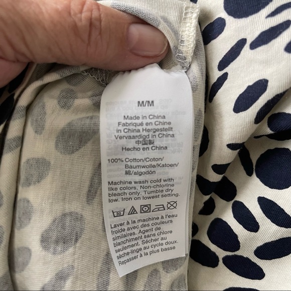 J. Crew Pebble Dot Navy and White Turtleneck - Picture 4 of 6